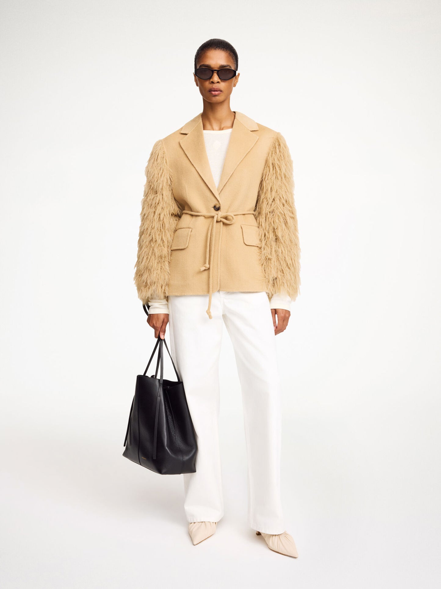 Brown double-arm plush jacket